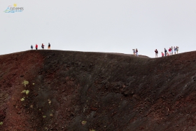 Escursioni sull' Etna: una giornata tra i sentieri della natura